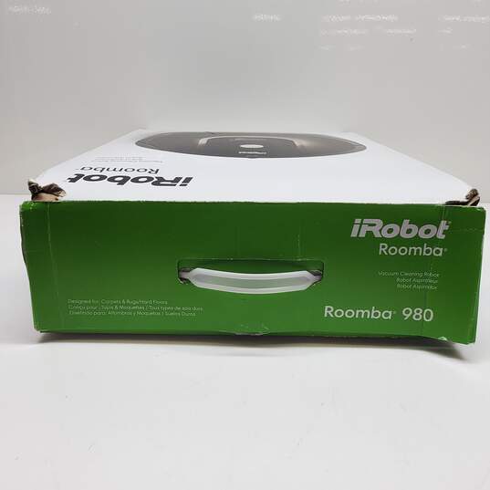 iRobot Roomba 980 Vacuum Cleaning Robot Opened Box image number 3