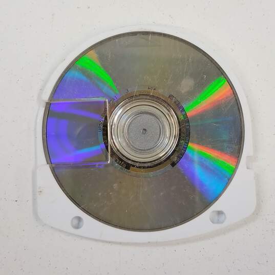 Metal Gear Acid - PSP (Game Only) image number 2