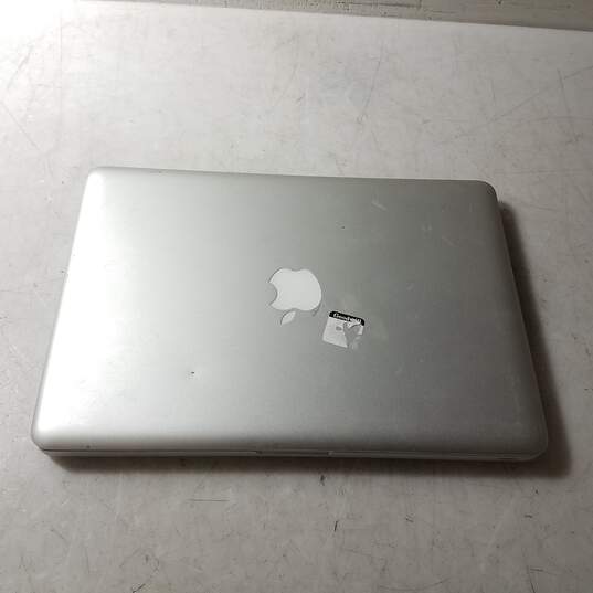 Apple MacBook Pro Core 2 Duo 2.4GHz  13inch  Mid-2010 Memory 4GB image number 1