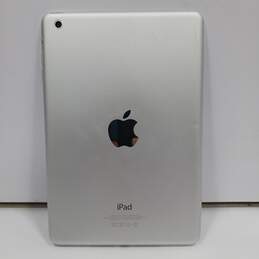 8in Silver Tone Apple iPad alternative image