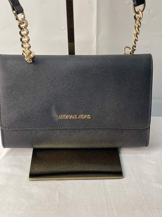 Certified Authentic Michael Kors Black Crossbody/Shoulder Strap  Handbag image number 1