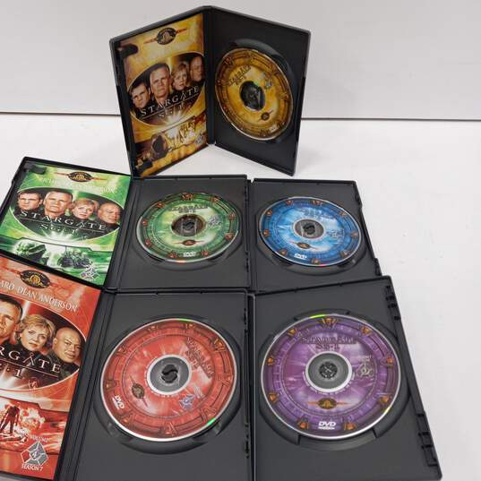 Stargate SG-1-Season 7 5pc. DVD Set image number 3