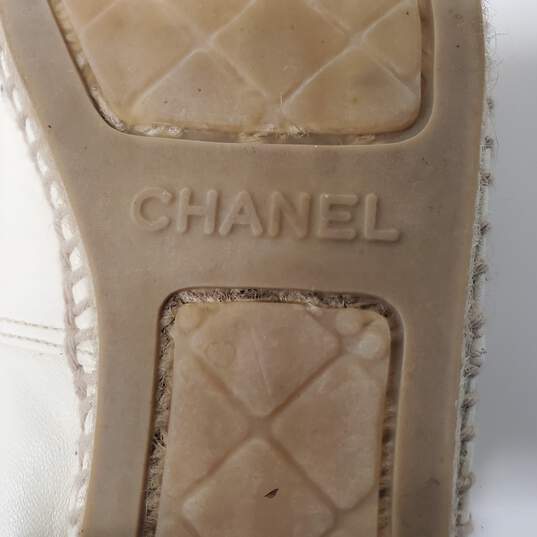 Chanel White Leather Black Cap Toe Espadrilles Women's Size 5 image number 8