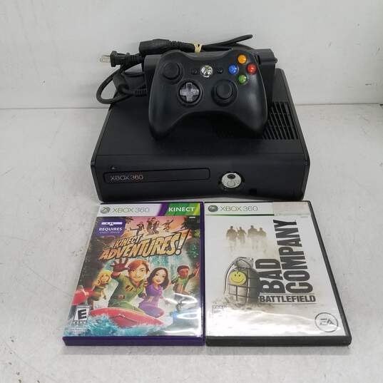 Microsoft Xbox 360 S 250GB Console Bundle with Games & Controller image number 1