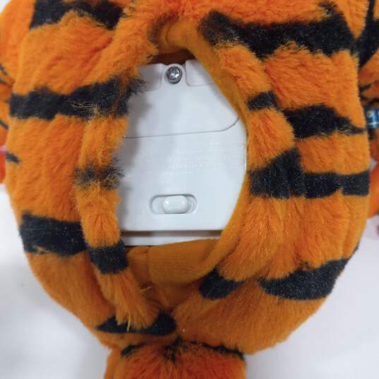 Jakks Pacific Animal Babies Battery-Operated Tiger Doll image number 6