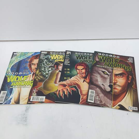 Bundle of 12 Assorted Comic Books image number 4