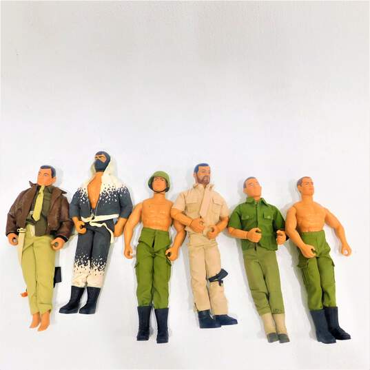 Lot of 1998 & 1999 G.I Joe Mattel & 21st Century 12 inch Action Figures W/ Accessories image number 2