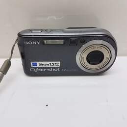 Sony DSC-P200 Cyber Shot 7.2 MP Compact Digital Camera