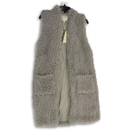NWT Womens Gray Sleeveless Open Front Faux Fur Vest Size Medium