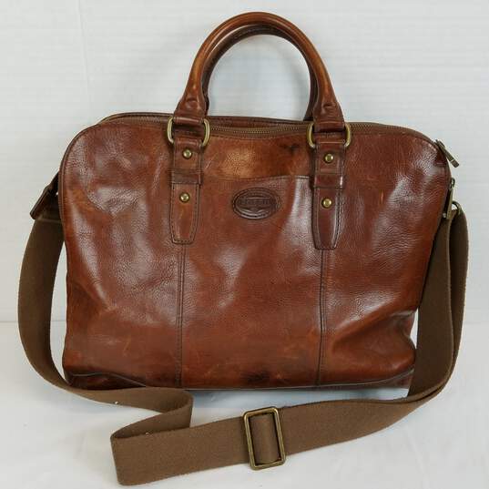 Buy the Fossil Leather Dillon Pilot Bag Briefcase Messenger Men's Crossbody Fossil  Laptop Bag Color Brown | GoodwillFinds