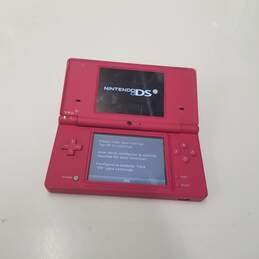 Pink Nintendo DSi alternative image