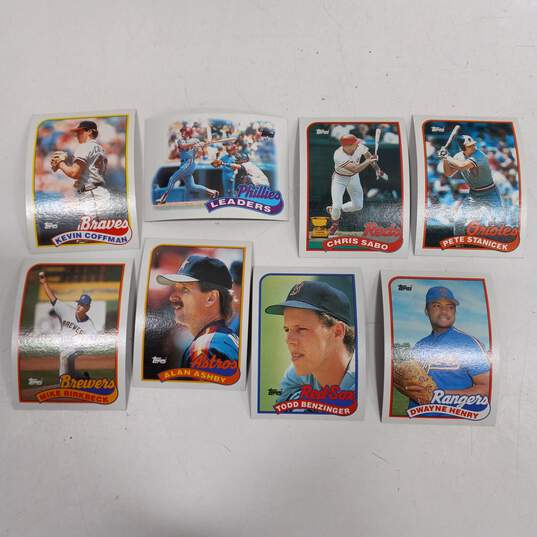 6.75lb Lot of Assorted Sports Trading Card Singles image number 3