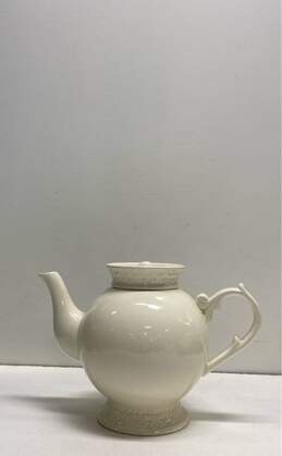 Tea with Alice Tea Pot with 2 Creamers Ivory White Ceramic Tableware alternative image