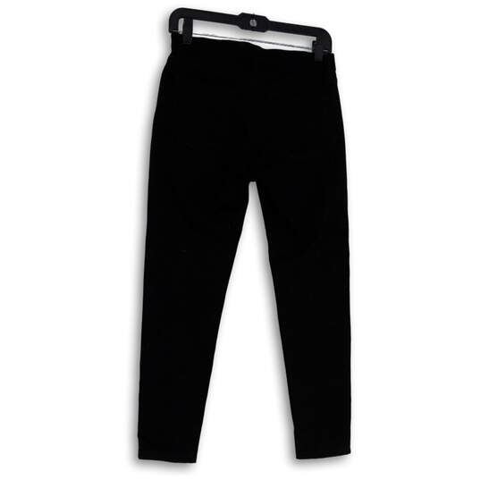 NWT Womens Black Denim Pocket Mid Rise Slim Fit Skinny Leg Jeans Size 28P image number 2