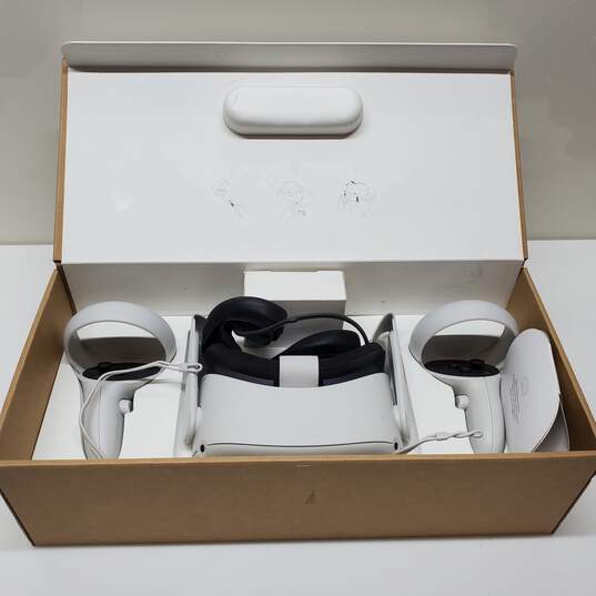 Meta Oculus Quest 2 Advanced VR Virtual Reality Headset with Controllers Untested image number 1