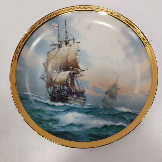 Pair of The Great Ships of the Golden Age of Sail Plates image number 2