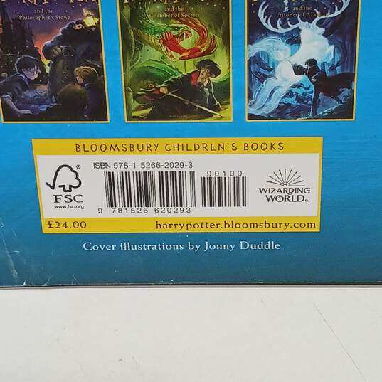 Harry Potter Bloomsbury 1-3 Box Set: A Magical Adventure Begins image number 12