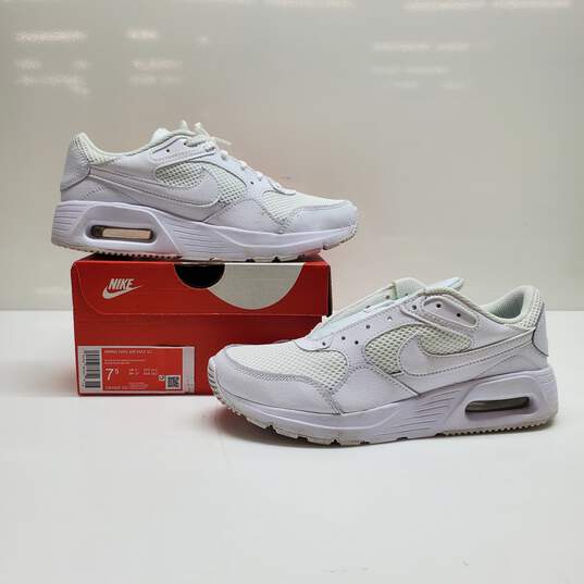 WMNS NIKE AIR MAX SC 'TRIPLE WHITE' SIZE 7.5 image number 1