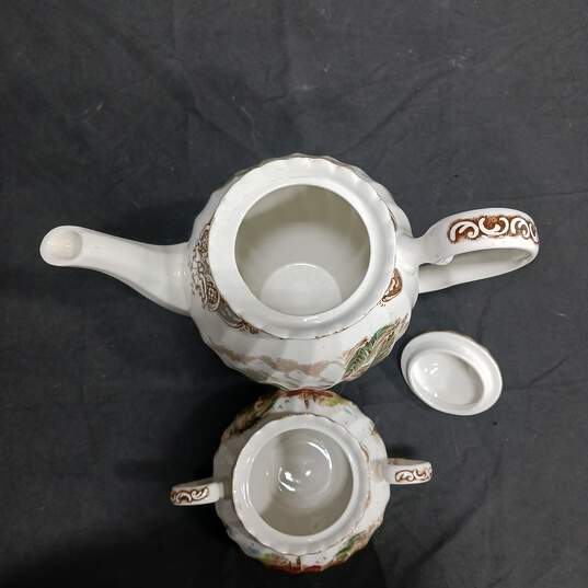 Vintage  Heritage Hall Staffordshire Tea Pot and Sugar Bowl image number 3