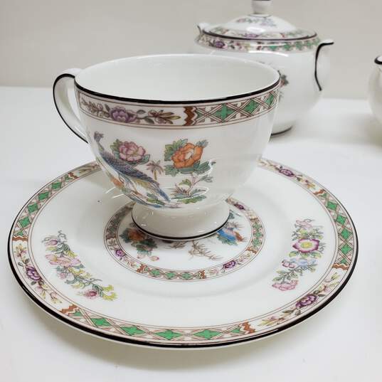 Wedgwood - Kutani Crane - Tea Set Lot 6 Piece Cups Saucers Milk Jug Lidded Sugar Bowl image number 4