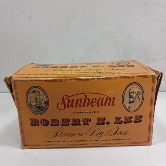 Sunbeam Robert E. Lee Steam Or Dry Iron In Original Box image number 6