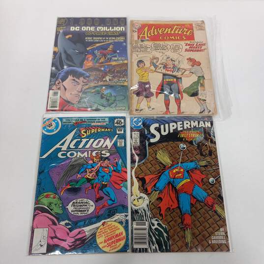 12pc Bundle of Assorted DC Comic Books image number 3