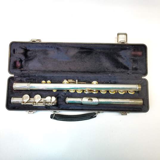 Armstrong 104 Flute with Hard Case image number 2