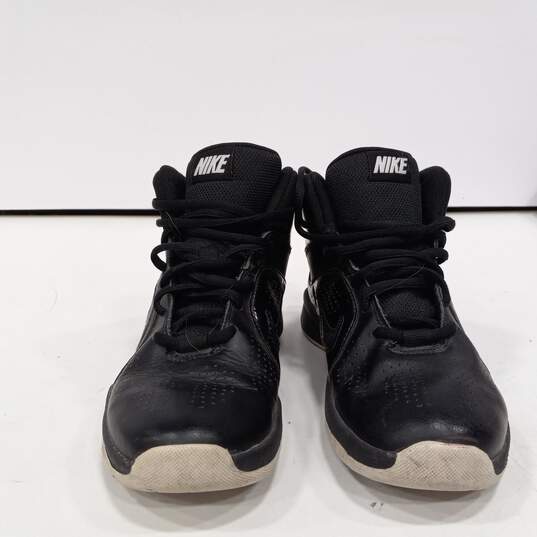 Boys Black Sneakers Size 5Y image number 2