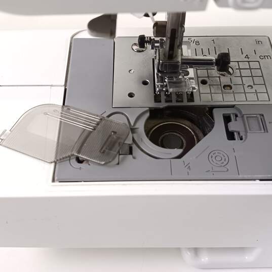 Brother CS-100 Sewing Machine In Case image number 4