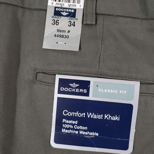 NWT Mens Cotton Classic Fit Pleated Front Comfort Waist Khaki Pants Size 36X34 image number 4