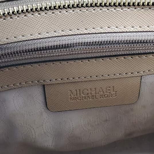 MICHAEL Michael Kors 'selma' Crossbody Bag in Gray