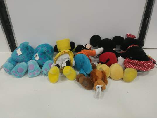 Bundle of 7 Assorted Disney Plush Toys image number 4