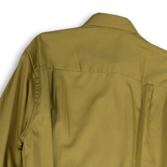 NWT Mens Gold Sateen Wrinkle Free Long Sleeve Collared Button-Up Shirt Sz L image number 2