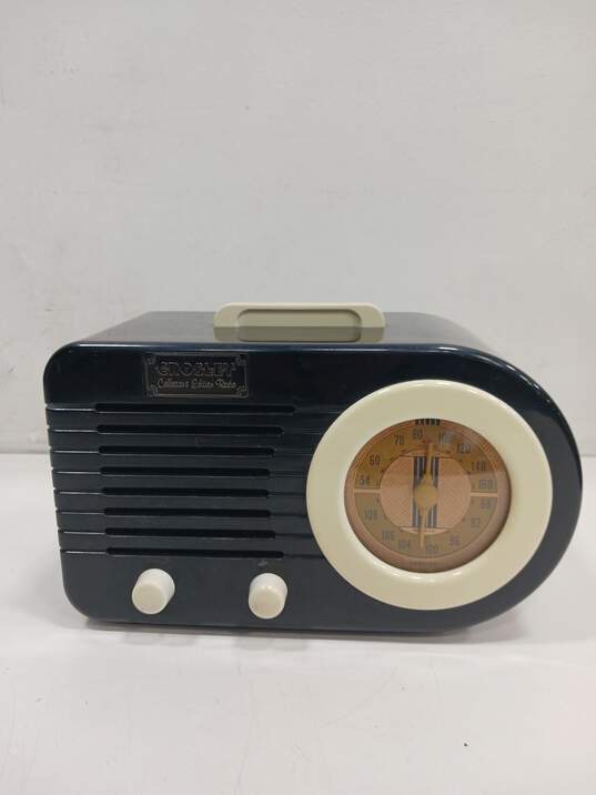 Vintage Crosley CR-2 Black AM/FM Radio w/Cassette Player image number 1