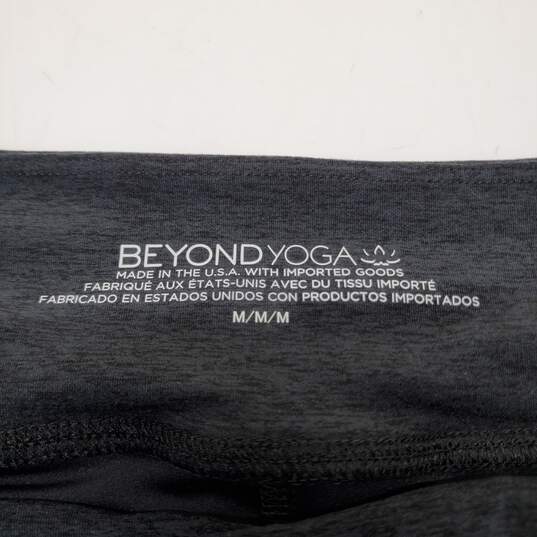 Beyond Yoga Women's Yoga Skort Size M image number 3
