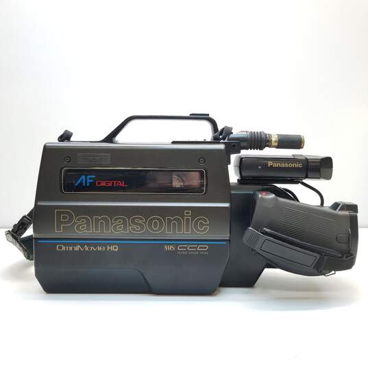 Panasonic OmniMovie PV-330D VHS Camcorder image number 7