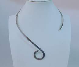 Artisan 925 Modernist Spiral Pendant Collar Necklace 29.9g