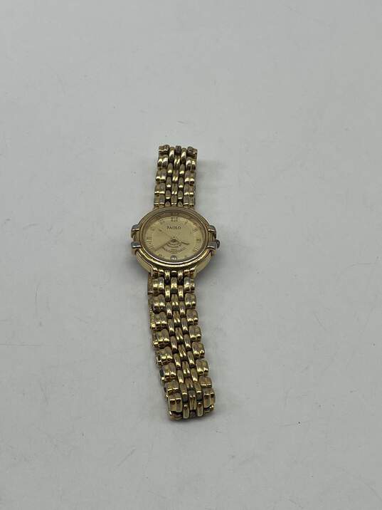 Womens Gold-Tone Stainless Steel Round Dial Quartz Bracelet Wristwatch image number 1