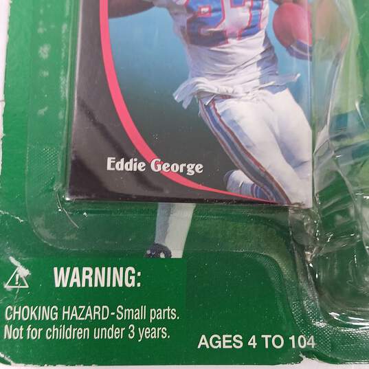 Pair of Starting Lineup Football Action Figures In Sealed Packaging image number 3
