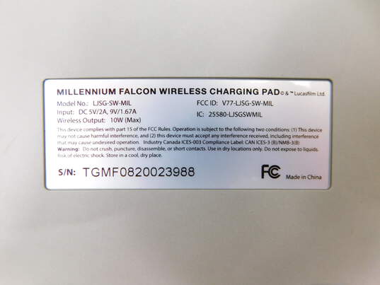 Star Wars Millennium Falcon Wireless Charge Pad image number 3