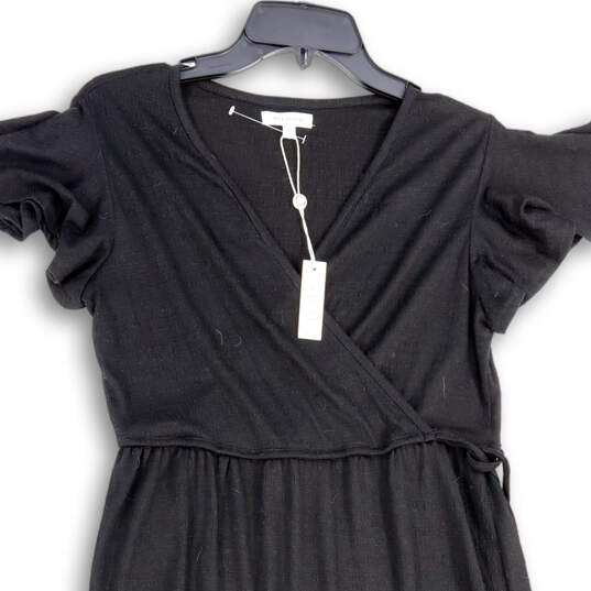 NWT Womens Black Wrap V-Neck Short Sleeve Fit And Flare Dress Size Small image number 3