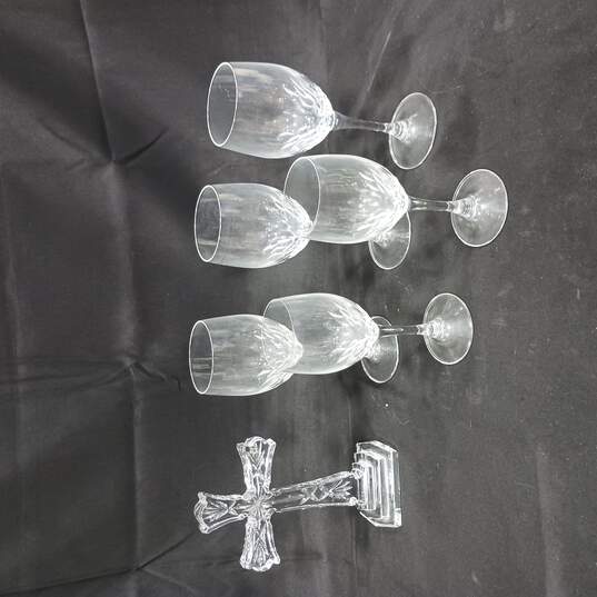 Set of Five Communion Glasses & Oleg Cassini Iridescent Display Cross image number 1