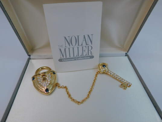 VNTG Signed Nolan Miller Glamour Collection Lock & Key Chatelaine Rhinestone Brooch IOB image number 4