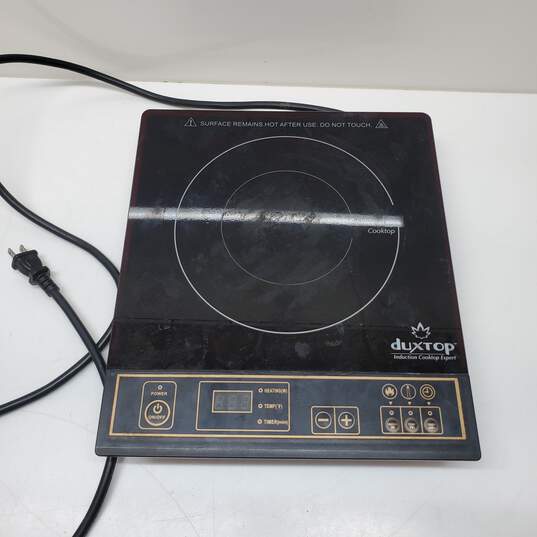 Duxtop Induction Cooktop Tested Powers ON image number 1