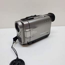 UNTESTED Sony DCR-TRV7 Camcorder Mini DV Silver