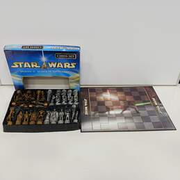Star Wars Episode II Attack of the Clones Chess Set