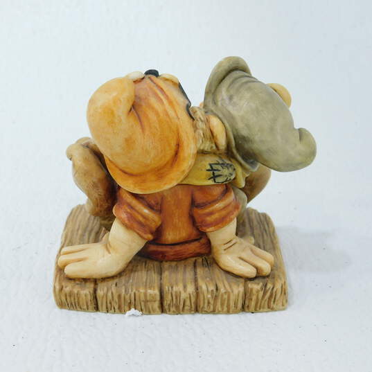 The Walt Disney Gallery Harmony Kingdom: Doc and Dopey- Limited Edition 3000 image number 3