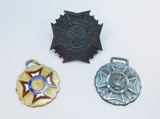 VNTG Veteran of Foreign Wars Medals Lot image number 1
