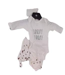NWT Baby White Long Sleeve Crew Neck 3 Piece Bodysuit Outfit Set Size 0-3m