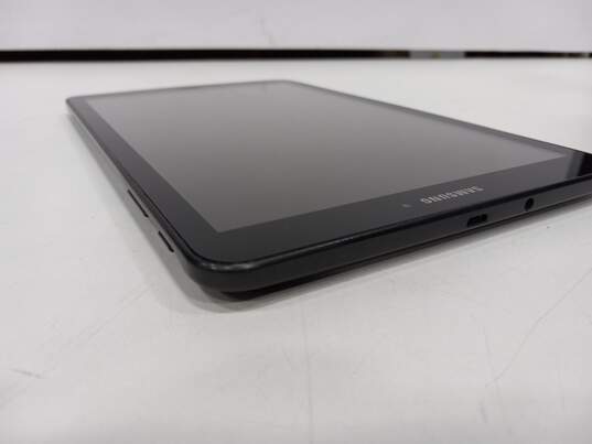 Samsung Galaxy Tablet Model SM-T560NU image number 5